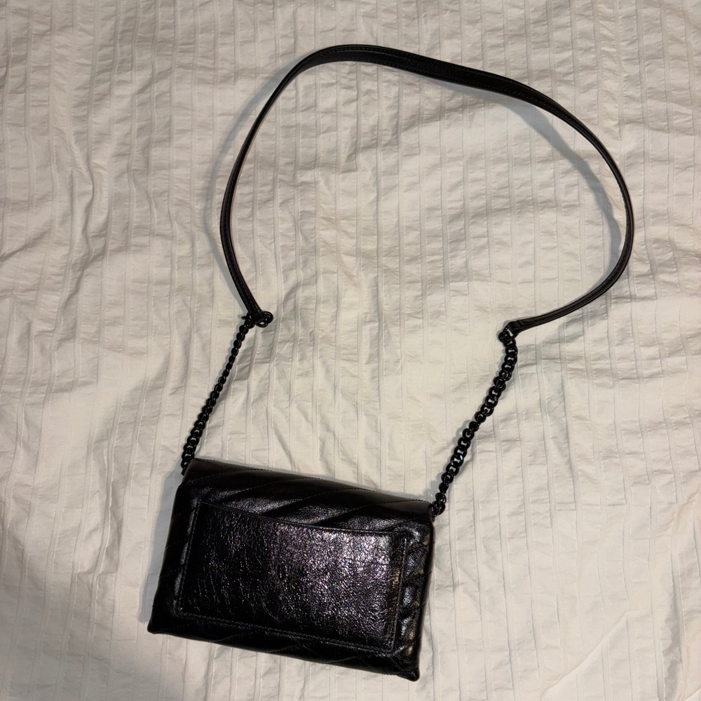 Tory Burch Crossbody Bag Womens Black Kira Chevron Crinkled Patent Leather Quilt - Picture 2 of 8